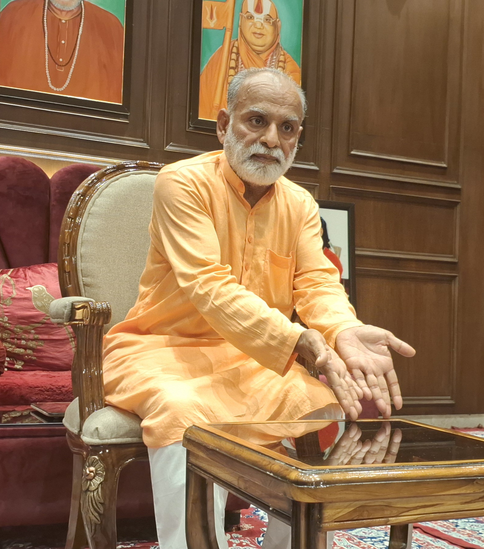 मनुष्य के हर दुःख हर लेंगे, आध्यात्मिक गुरु मास्टरजी।